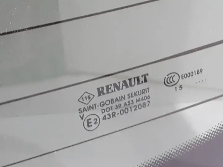 Renault Talisman (2015 - ) 903001601R Заднее стекло — фото 3