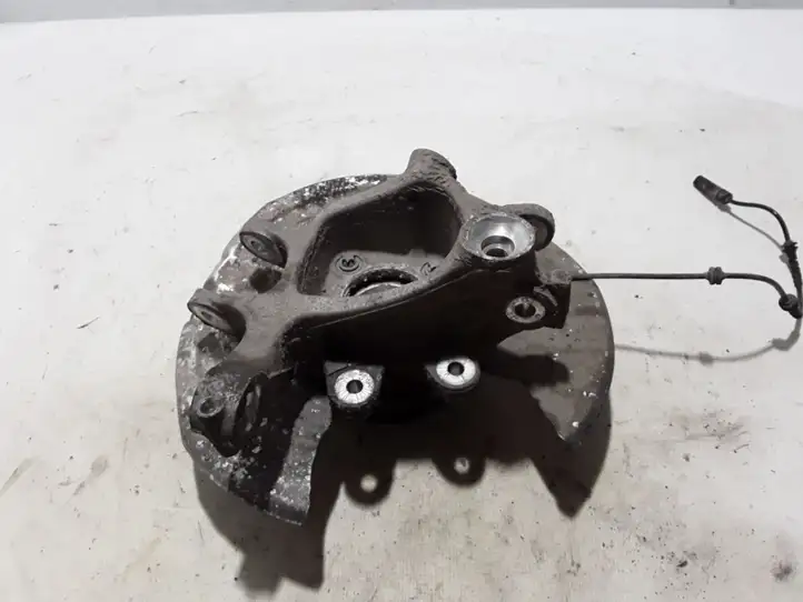 BMW 5 F10 F11 (2009 - 2016)  6793770 Ступица