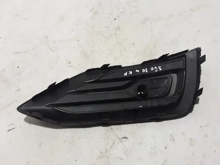 Volvo S60 (2018 - ) 31455513 Нижняя решетка переднего бампера — фото 3