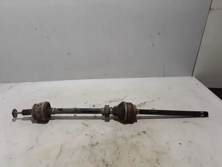 Volvo XC90 (2014 - 2019)  31492158 Задняя полуось