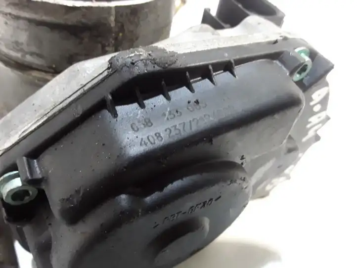 Audi A4 S4 B6 8E 8H (2000 - 2006) 058133063H Дроссельная заслонка — фото 4