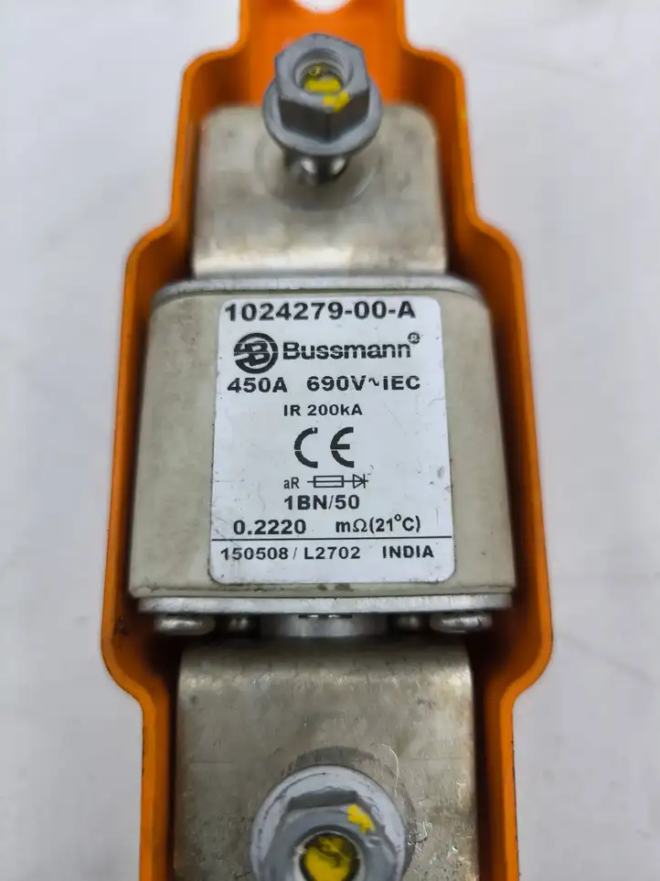 Tesla Model S (2012 - 2016) 102427900A Реле защиты аккумулятора — фото 8