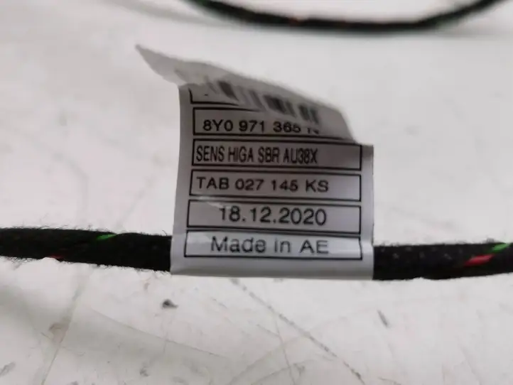 Audi A3/S3 8Y (2020 - ) 8Y0971365N Датчик занятости сиденья — фото 4