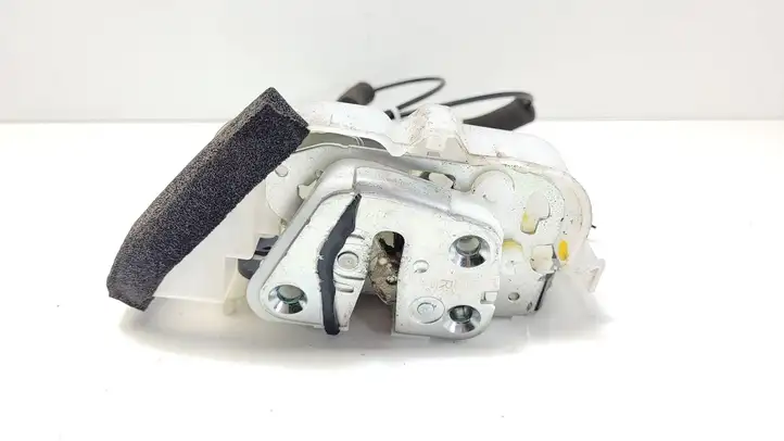 Subaru Forester SH (2008 - 2013)   Замок задней двери