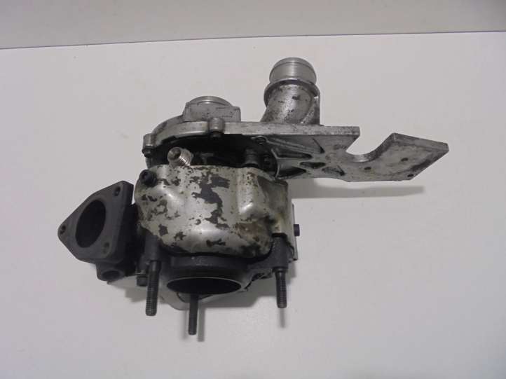 057145702T Audi A8 S8 D3 4E Turbina