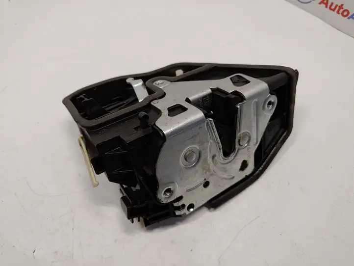 BMW 3 F30 F35 F31 (2012 - 2018) 7229460 Замок задней двери — фото 1