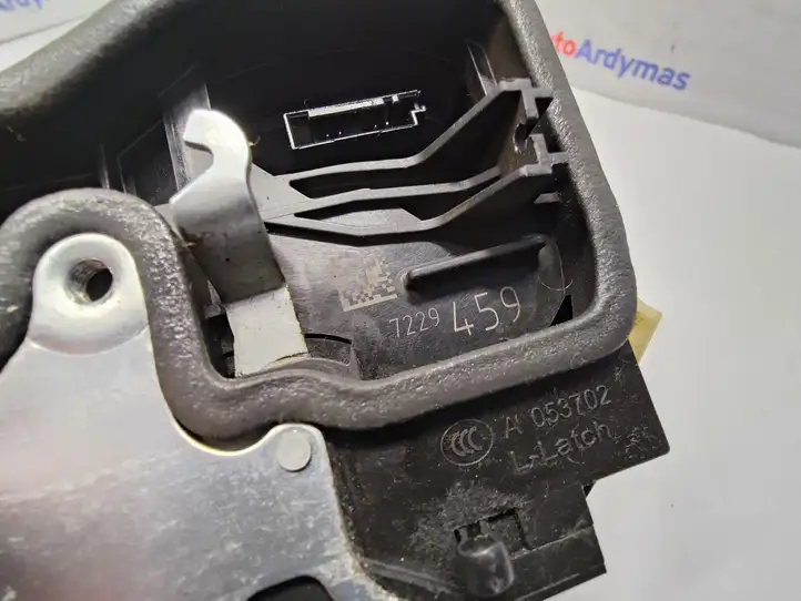 BMW 3 F30 F35 F31 (2012 - 2018) 7229459 Замок задней двери — фото 4