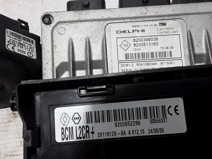 Renault Clio II (2001 - 2005)   Комплект зажигания