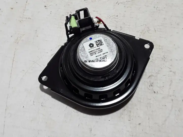 Chrysler Pacifica (2016 - )  68093123AD Громкоговоритель (громкоговорители) высокой частоты в передних дверях