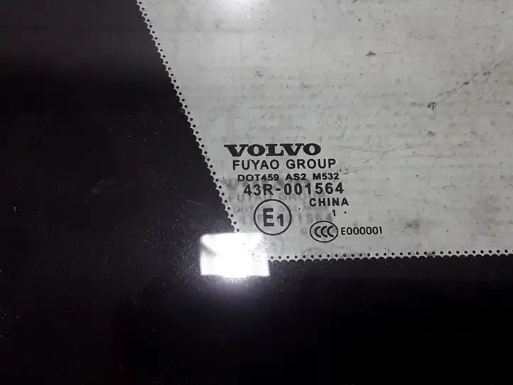 Volvo V60 (2010 - 2013) 31218020 Заднее боковое стекло — фото 2