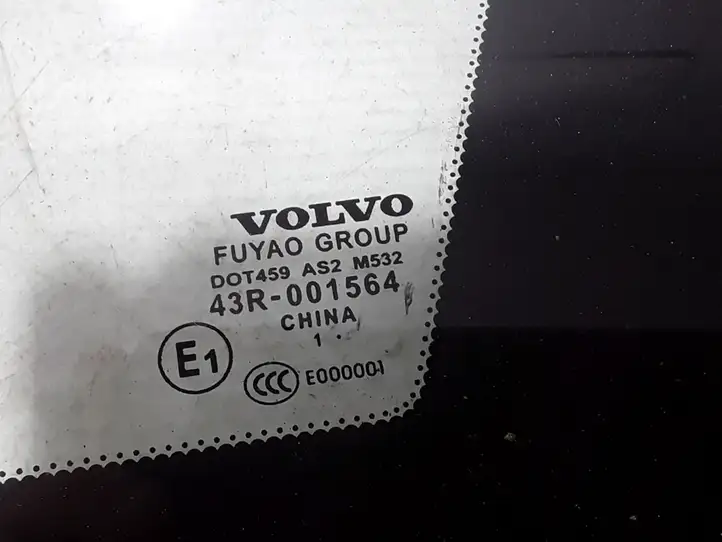 Volvo V60 (2010 - 2013) 31218021 Заднее боковое стекло — фото 4