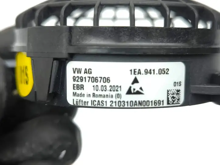 Volkswagen ID.3 (2019 - ) 1EA941052 Вентилятор охлаждения ЭБУ — фото 8
