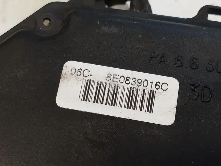 Audi A4 S4 B6 8E 8H (2000 - 2006) 8E0839016C Замок задней двери — фото 4