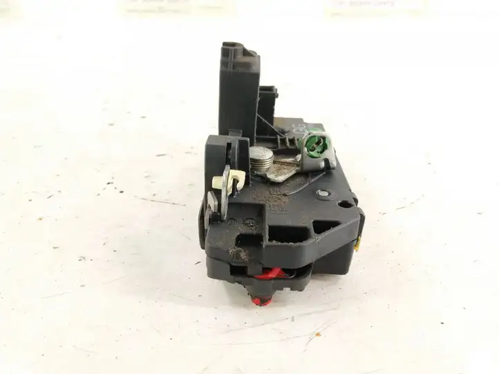 Opel Meriva (2002 - 2006)  DALISID5096 Замок задней двери