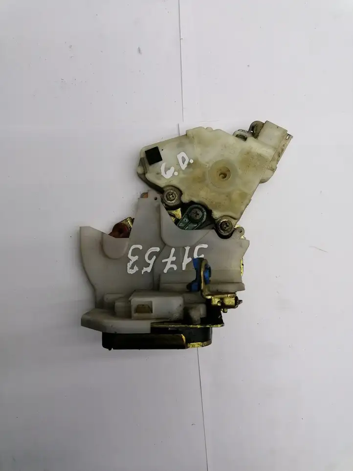 Subaru Impreza II (2003 - 2005) 61100FE040 Замок задней двери — фото 1