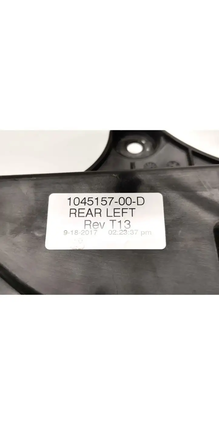 Tesla Model X (2015 - 2021) 1045157-00-D Наружная ручка задней двери — фото 2