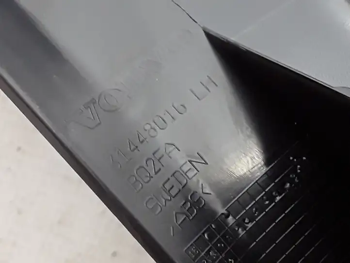 Volvo XC60 (2017 - ) 31448016 Внутренняя отделка заднего порога — фото 2
