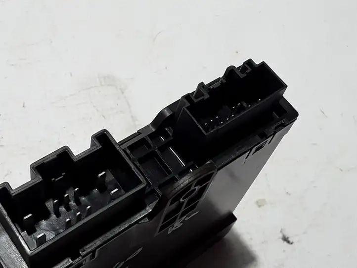 Volvo XC60 (2017 - )  31419465 Другие блоки управления / модули