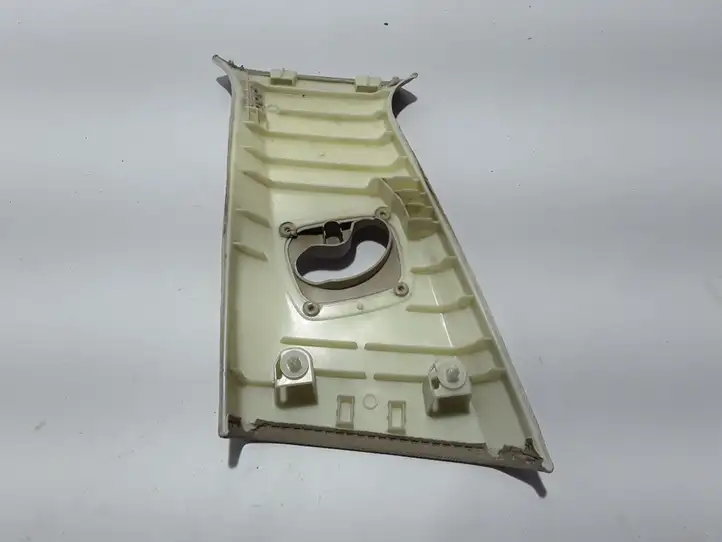 BMW 5 F10 F11 (2009 - 2016)  9116350 Отделка стойки (B) (нижняя)