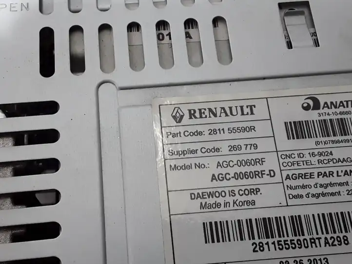 Renault Captur (2013 - 2020) 281155590R Магнитола / мультимедийная система — фото 2