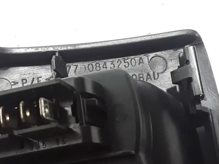 Renault Megane I (1995 - 2002) 7700843250 Блок кнопок стеклоподъемников — фото 2