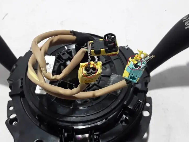 Chrysler Pacifica (2016 - )  56054252AC Комплект ручек