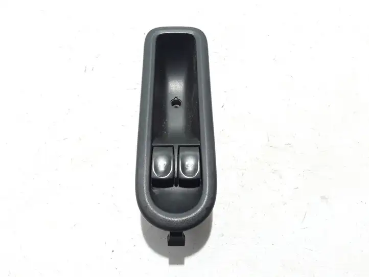 Renault Twingo II (2007 - 2014) 8200356513 Кнопка стеклоподъемников — фото 1