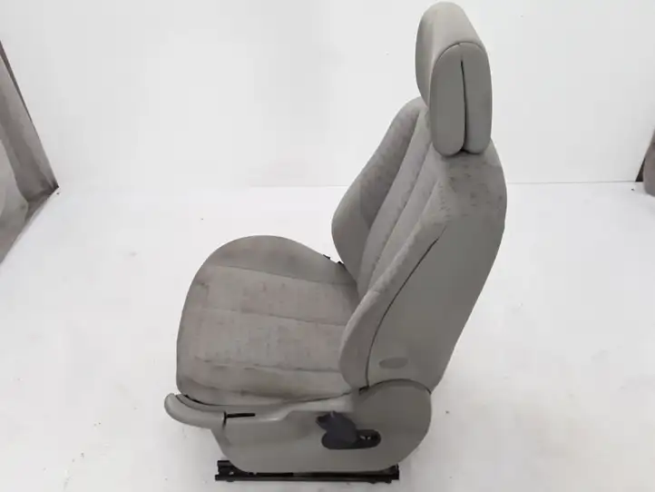 Renault Scenic II - Grand scenic II (2003 - 2006) 7701063671 Переднее сиденье водителя — фото 4