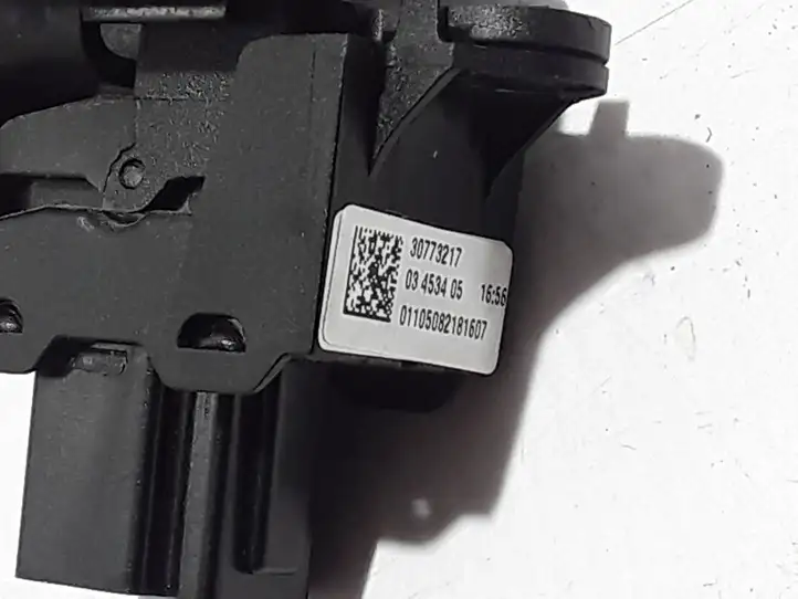 Volvo V50 (2008 - 2012)  30773217 Кнопка стеклоподъемников