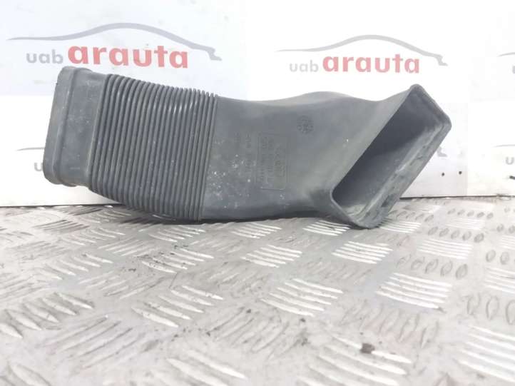 8D0129617E Audi A6 S6 C5 4B Oro paėmimo kanalo detalė (-ės)