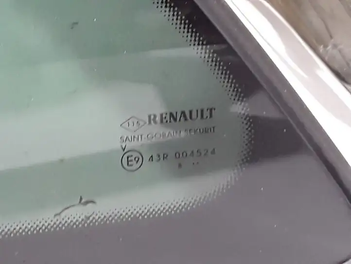 Renault Kadjar (2018 - ) 833073768R Заднее боковое стекло — фото 2