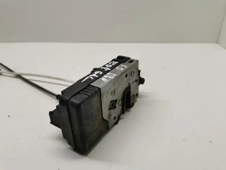 Opel Zafira (1999 - 2003)  24414135 Замок задней двери