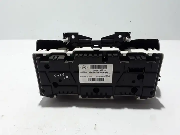 Renault Clio IV (2012 - 2019)  248104203R Спидометр (приборный щиток)