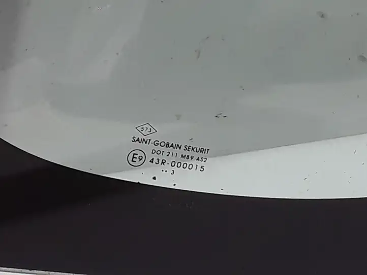 Dacia Dokker (2012 - 2021) 833077547R Заднее боковое стекло — фото 3