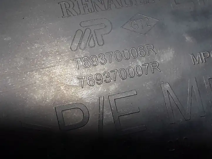 Dacia Duster (2010 - 2017) 769370006R Обшивка стойки у окна — фото 3