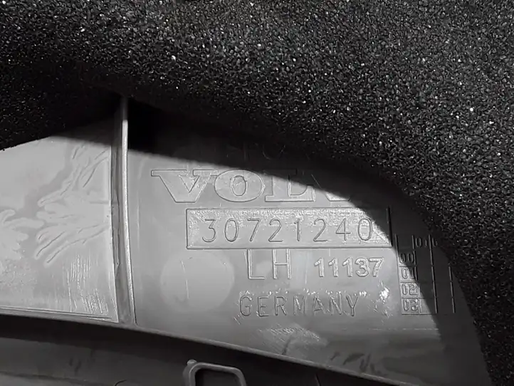 Volvo C30 (2007 - 2010) 30721240 Верхняя обшивка стойки D — фото 2