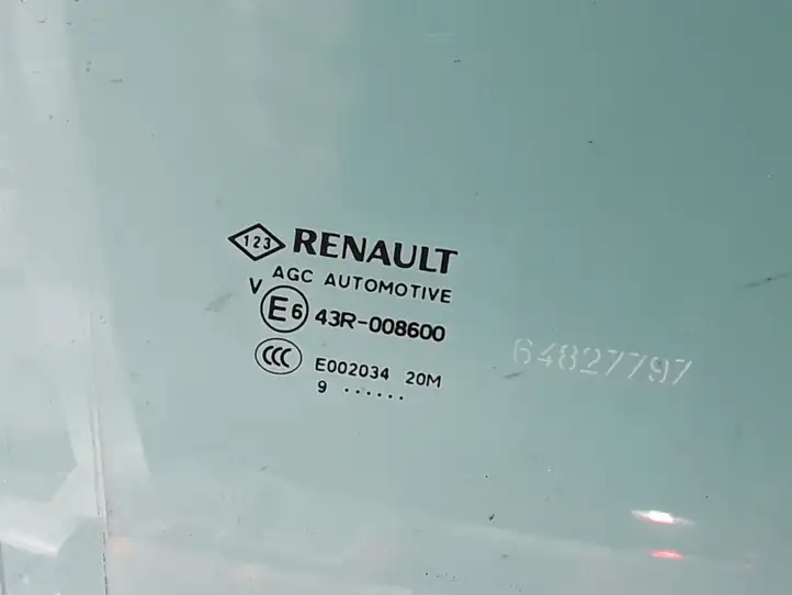 Renault Megane IV (2016 - ) 823007710R Стекло задней двери — фото 2