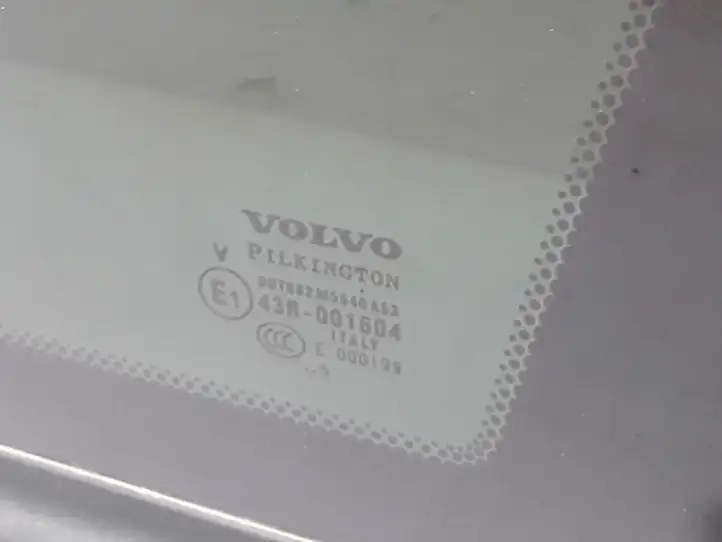 Volvo XC90 (2002 - 2006) 30779651 Заднее боковое стекло — фото 2