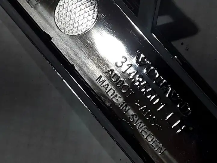 Volvo S90, V90 (2016 - 2020) 31435501 Прочие внешние детали — фото 2