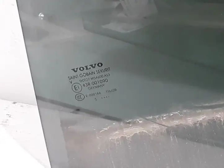 Volvo XC90 (2014 - 2019) 31371001 Стекло задней двери — фото 2