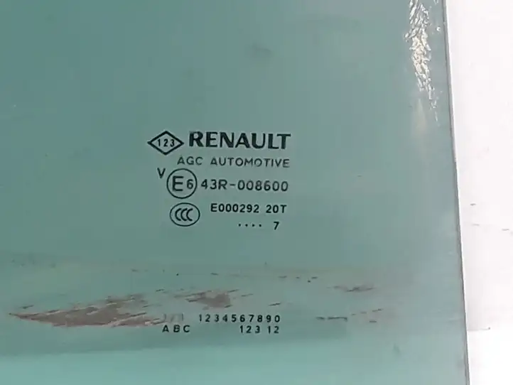 Renault Scenic IV - Grand scenic IV (2016 - ) 823000192R Стекло задней двери — фото 5
