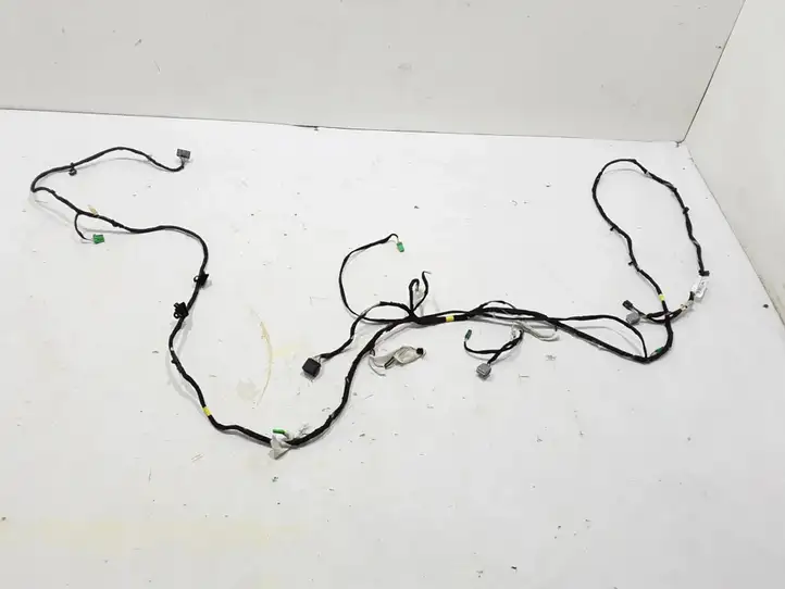 Volvo XC60 (2017 - )  32247852 Другой проводник