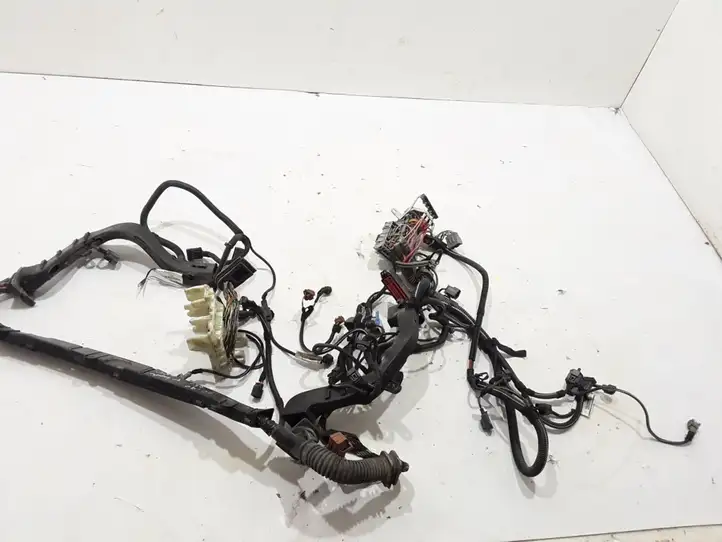 Volvo XC90 (2002 - 2006)  8691056 Другой проводник