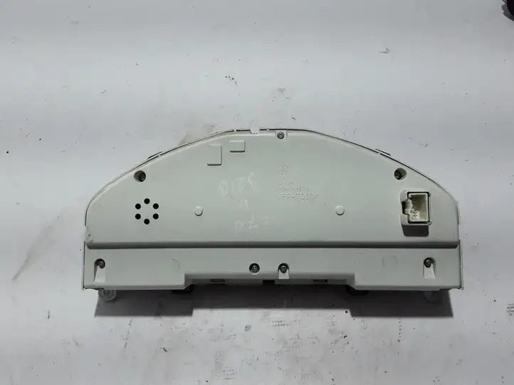 Volvo XC70 (2007 - 2013)  31270903 Спидометр (приборный щиток)