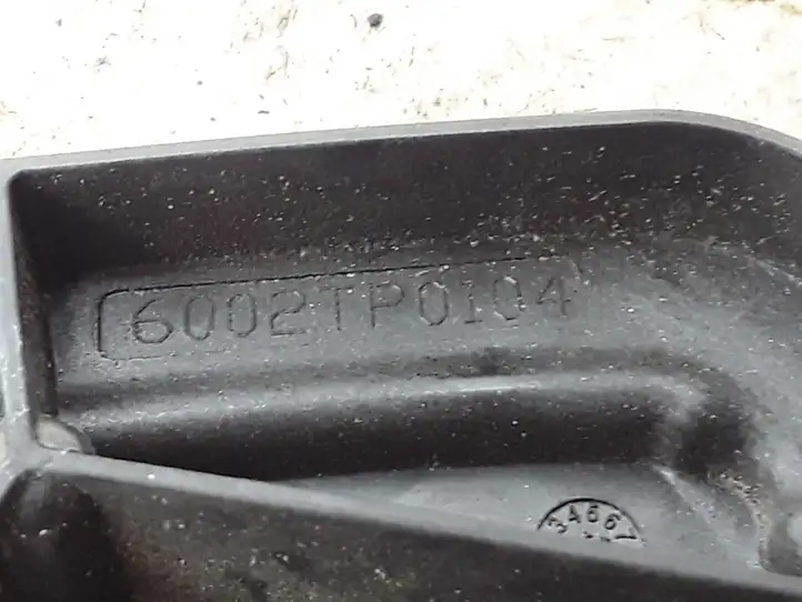 Chrysler Pacifica (2016 - ) 6002TP0104 Блок розжига ксенона — фото 3