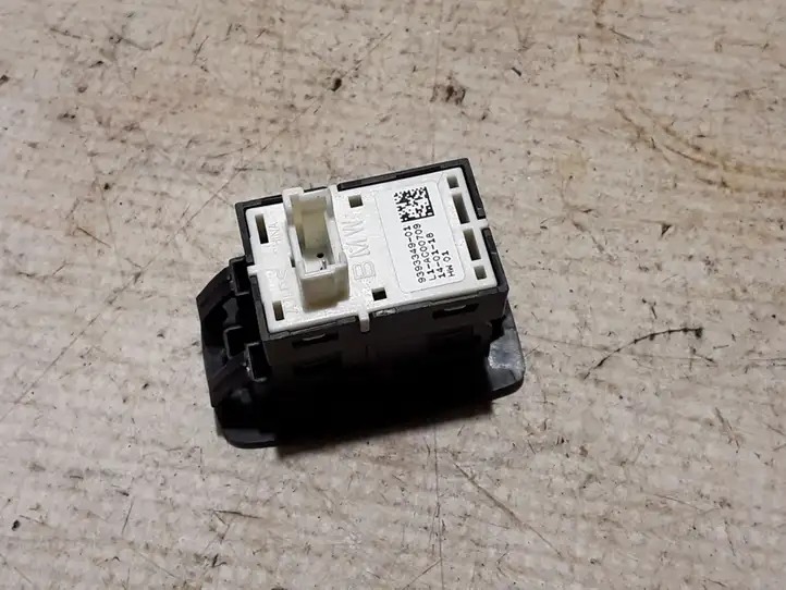 BMW 5 G30 G31 (2016 - )  9393349 Другие включатели / ручки/ переключатели