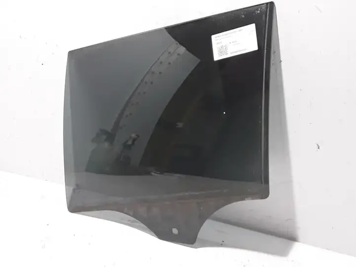 BMW 5 G30 G31 (2016 - ) 7339463 Стекло задней двери — фото 4