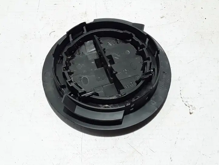 Chrysler Pacifica (2016 - )  5SB00TRMAB Другая деталь салона