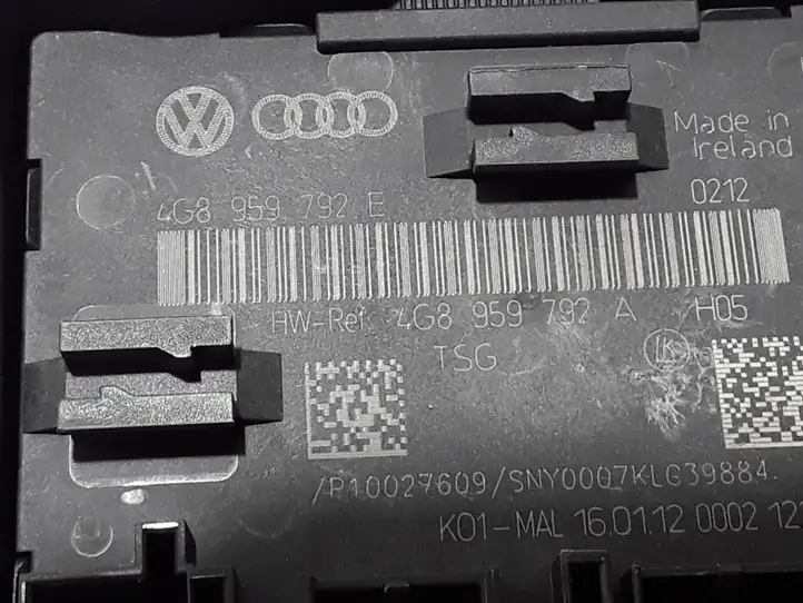 Audi A6 C7 (2011 - 2014) 4G8959792E Блок управления дверью — фото 3