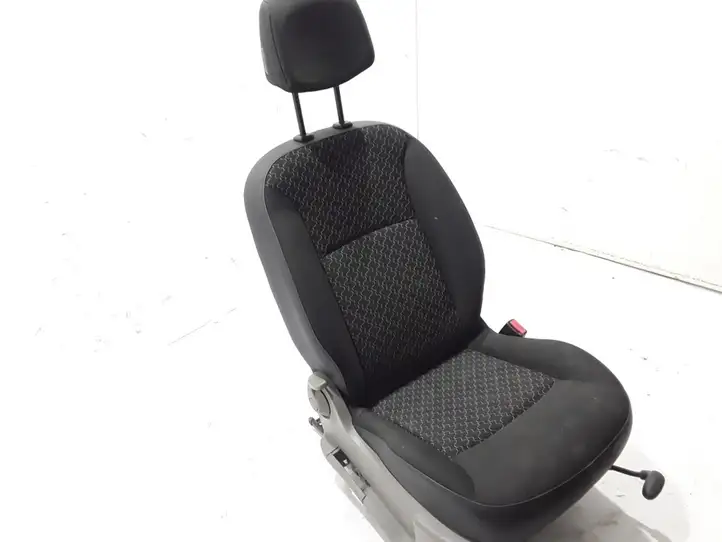 Renault Kangoo II (2008 - 2014) Переднее сиденье пассажира — фото 3
